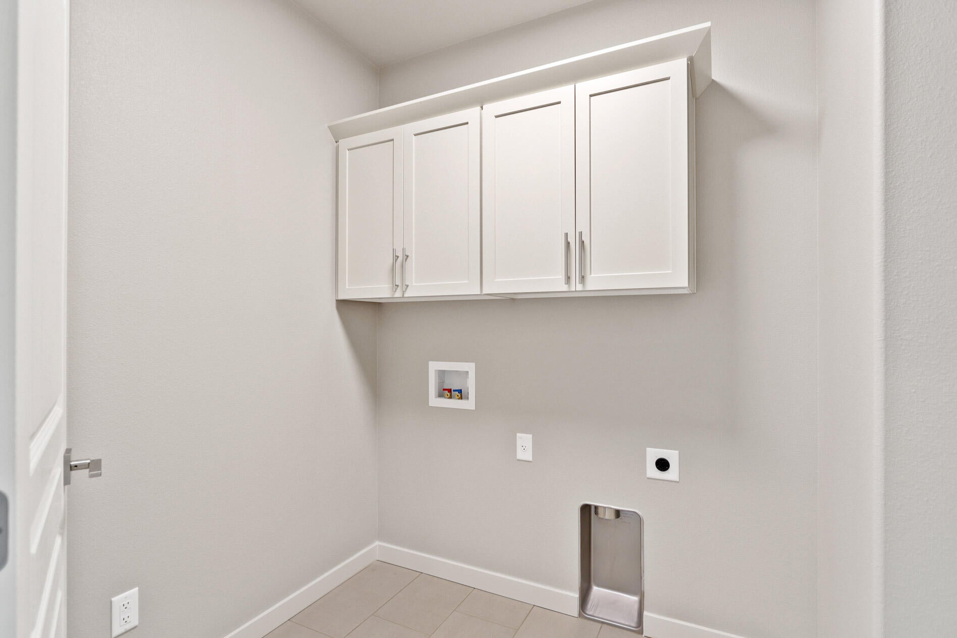 45 McKinney Rnch Road Sisters, OR 97759 - Photo 18 of 24 Hudson - Laundry Room