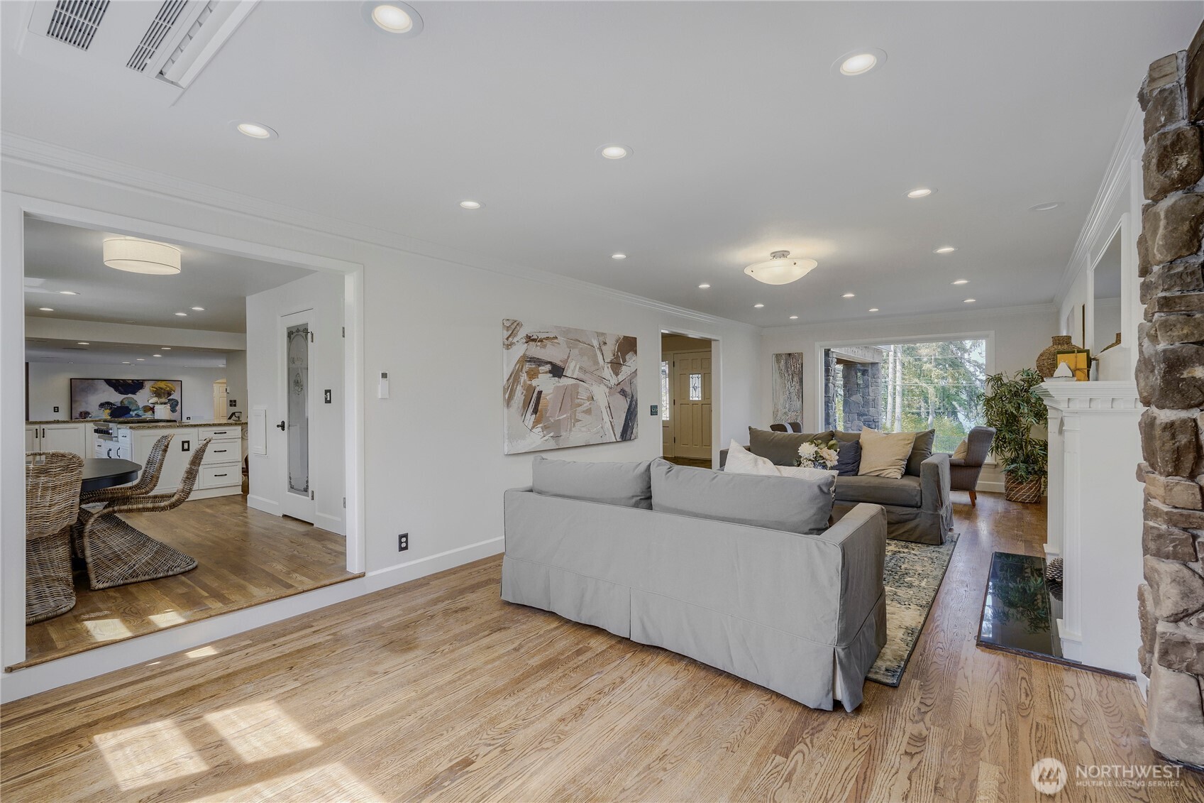16066 Inglewood Road Northeast Kenmore, WA 98028 - Photo 12 of 40