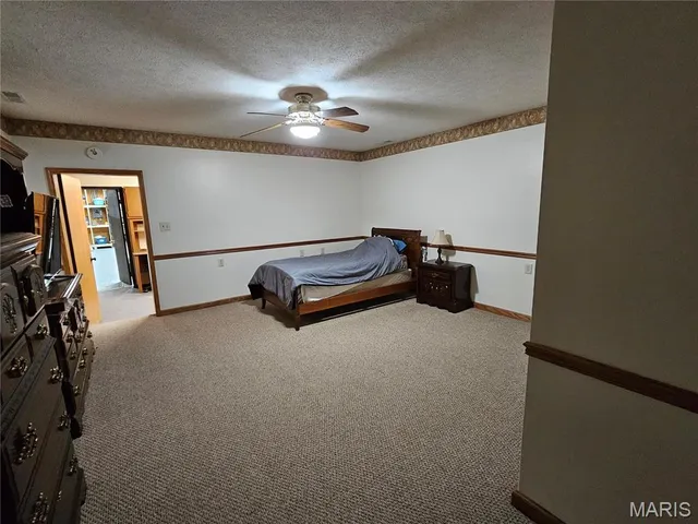 $140,000 | 103 East Broad Street, Raymond, IL 62560