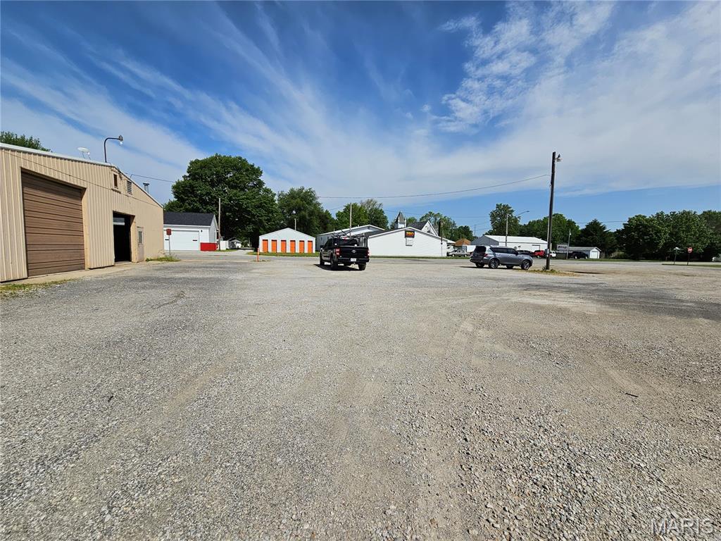 103 East Broad Street Raymond, IL 62560 - Photo 8 of 49