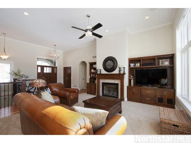 13801 Spring Lake Road Minnetonka, MN 55345 - Photo 3 of 15 Gallery Image 3