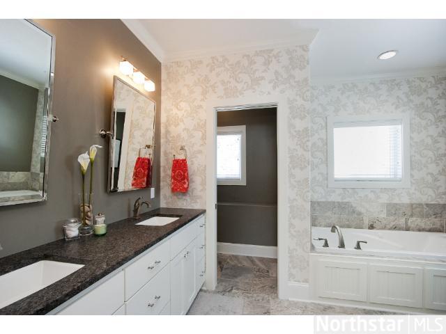 13801 Spring Lake Road Minnetonka, MN 55345 - Photo 8 of 15 Gallery Image 8