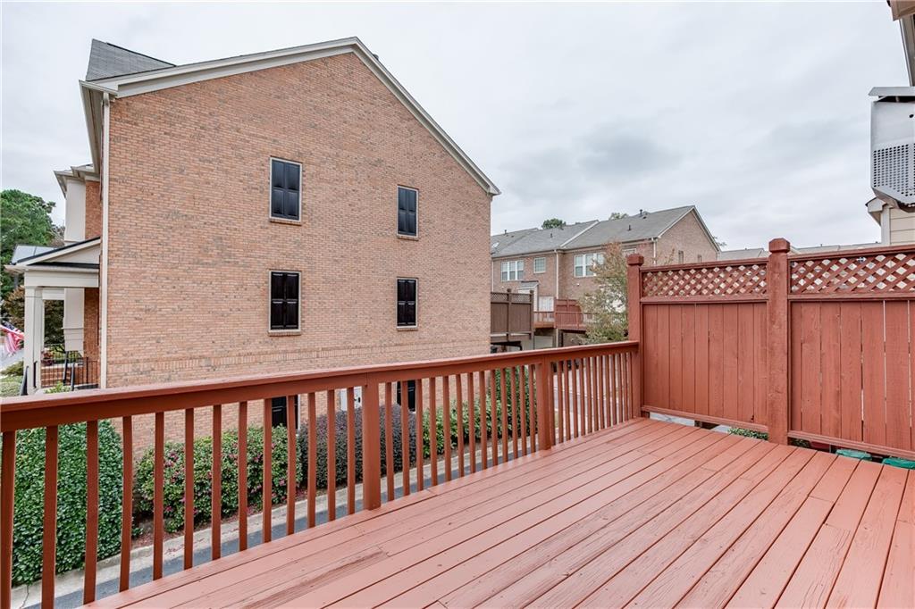 2801 Loftview Square Atlanta, GA 30339 - Photo 36 of 38
