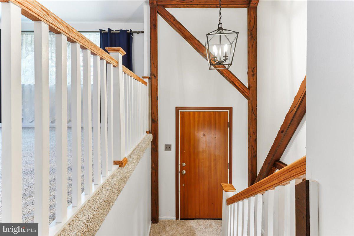 46 Marshall Circle Downingtown, PA 19335 - Photo 4 of 39