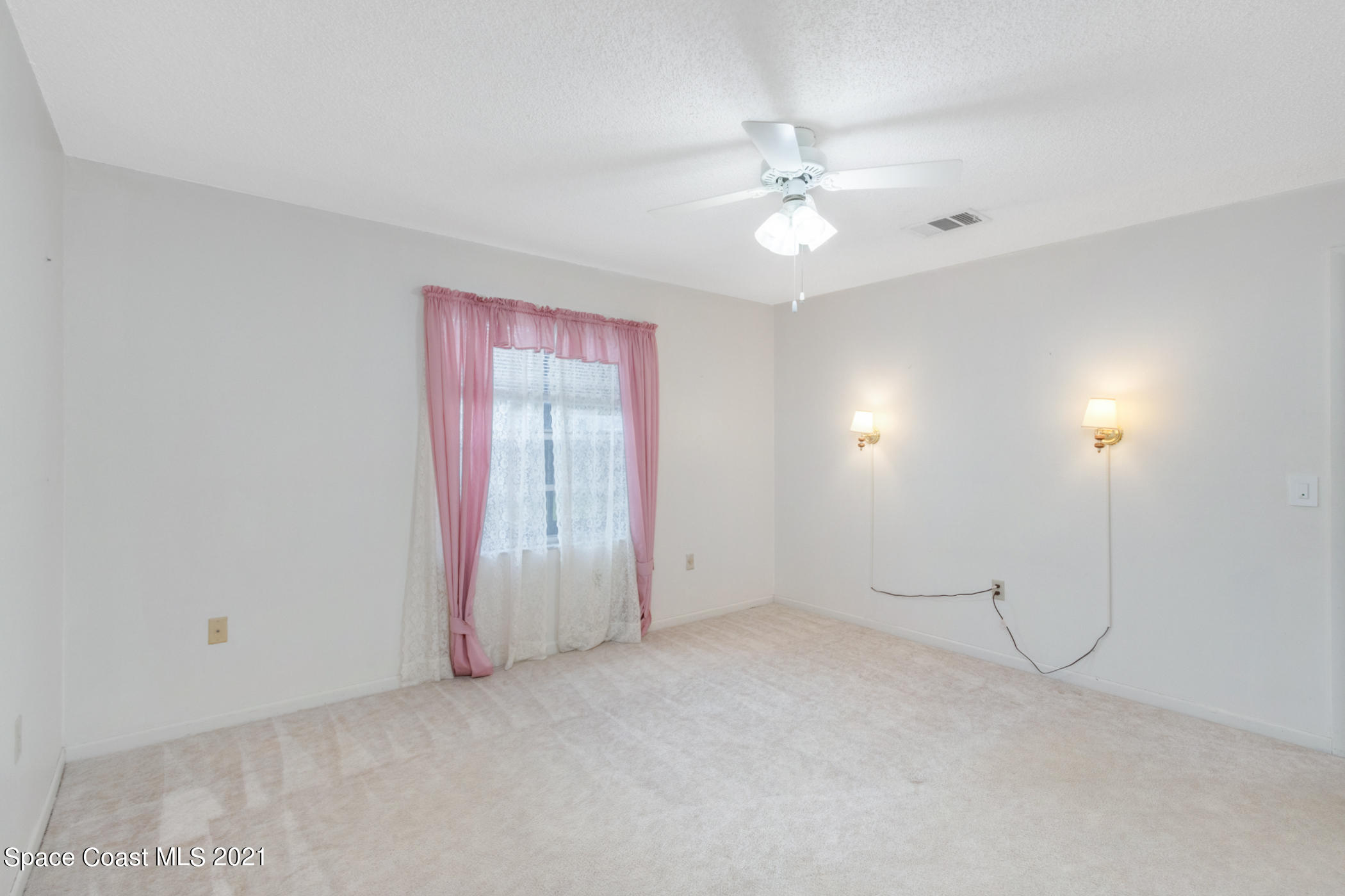 1627 West Shores Road Melbourne, FL 32935 - Photo 11 of 26 Master bedroom