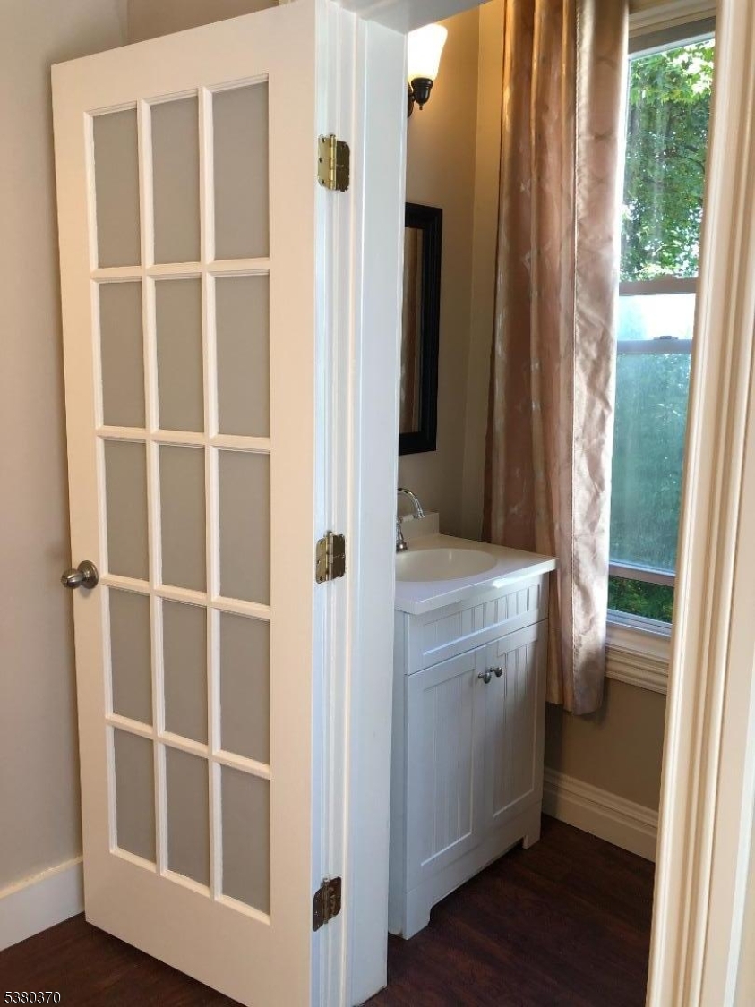 37 East Oak Street Bernards, NJ 07920 - Photo 16 of 25