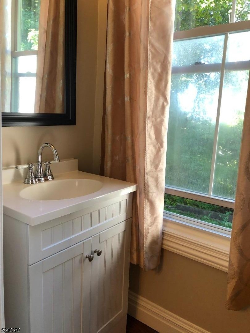 37 East Oak Street Bernards, NJ 07920 - Photo 17 of 25