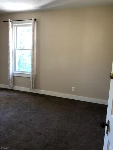 $2,800 | 37 East Oak Street, Bernards, NJ 07920