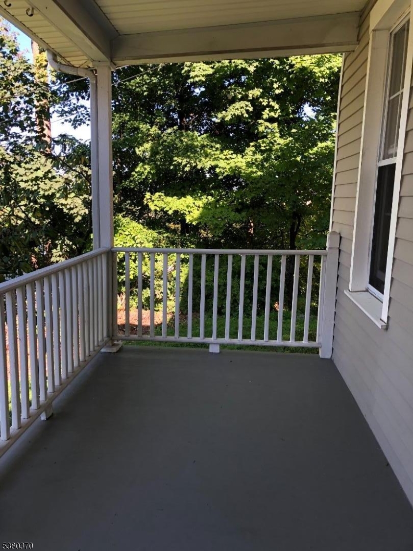 37 East Oak Street Bernards, NJ 07920 - Photo 4 of 25