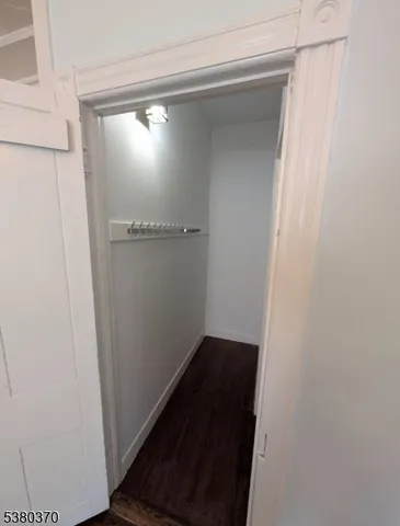 $2,800 | 37 East Oak Street, Bernards, NJ 07920