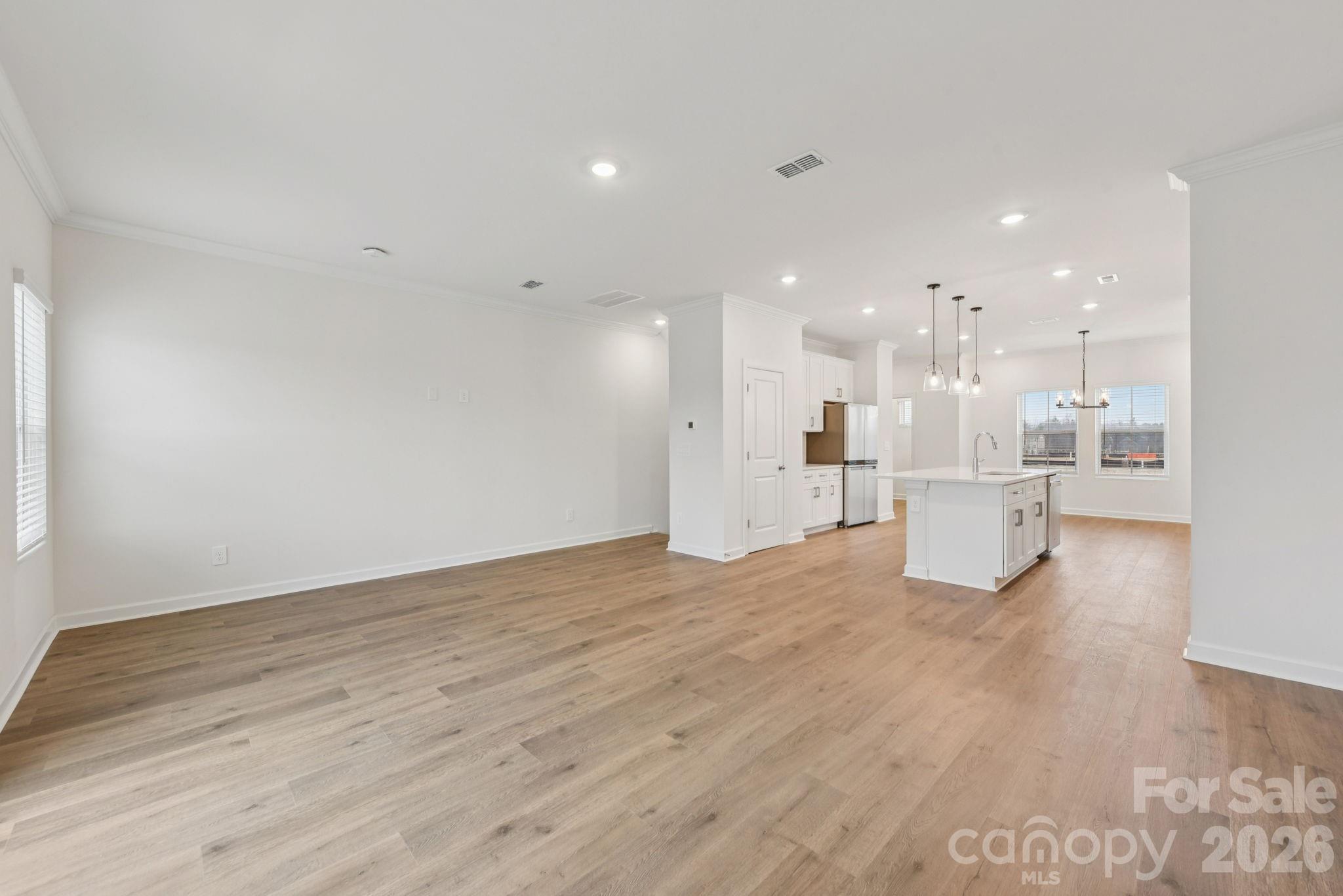 396 Golden Maple Court Fort Mill, SC 29708 - Photo 4 of 24 Gallery Image 4