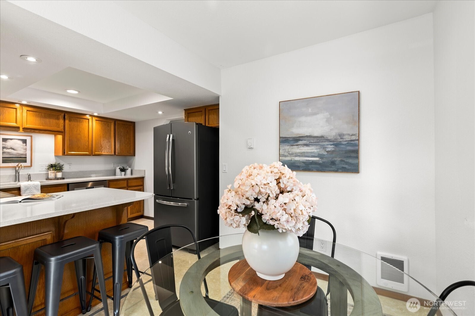 633 Main Street, Unit 104 Edmonds, WA 98020 - Photo 13 of 32 Gallery Image 13