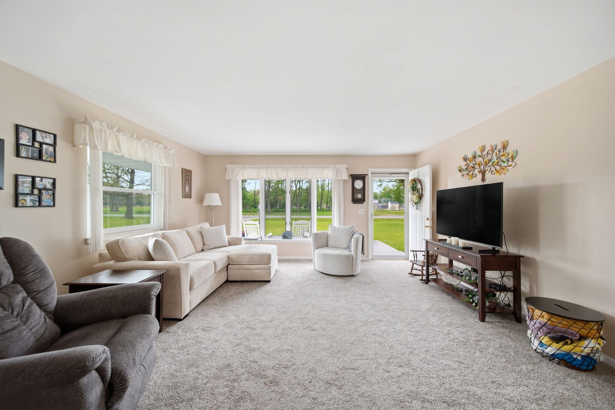 7465 Cement City Road Brooklyn, MI 49230 - Photo 6 of 49 12-web-or-mls-DSC04952