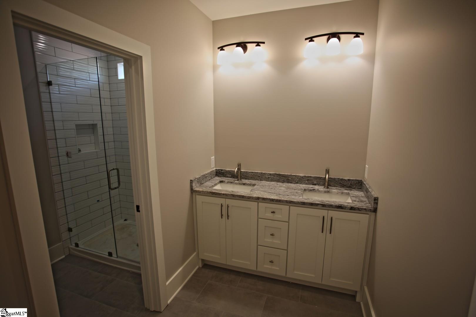 572 McAlister Road West Union, SC 29696 - Photo 15 of 36 Gallery Image 15