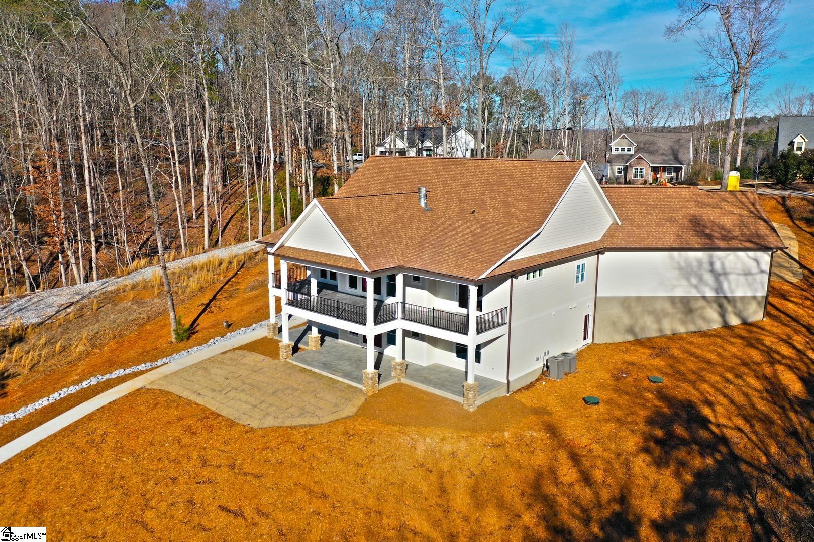 572 McAlister Road West Union, SC 29696 - Photo 3 of 36 Gallery Image 3