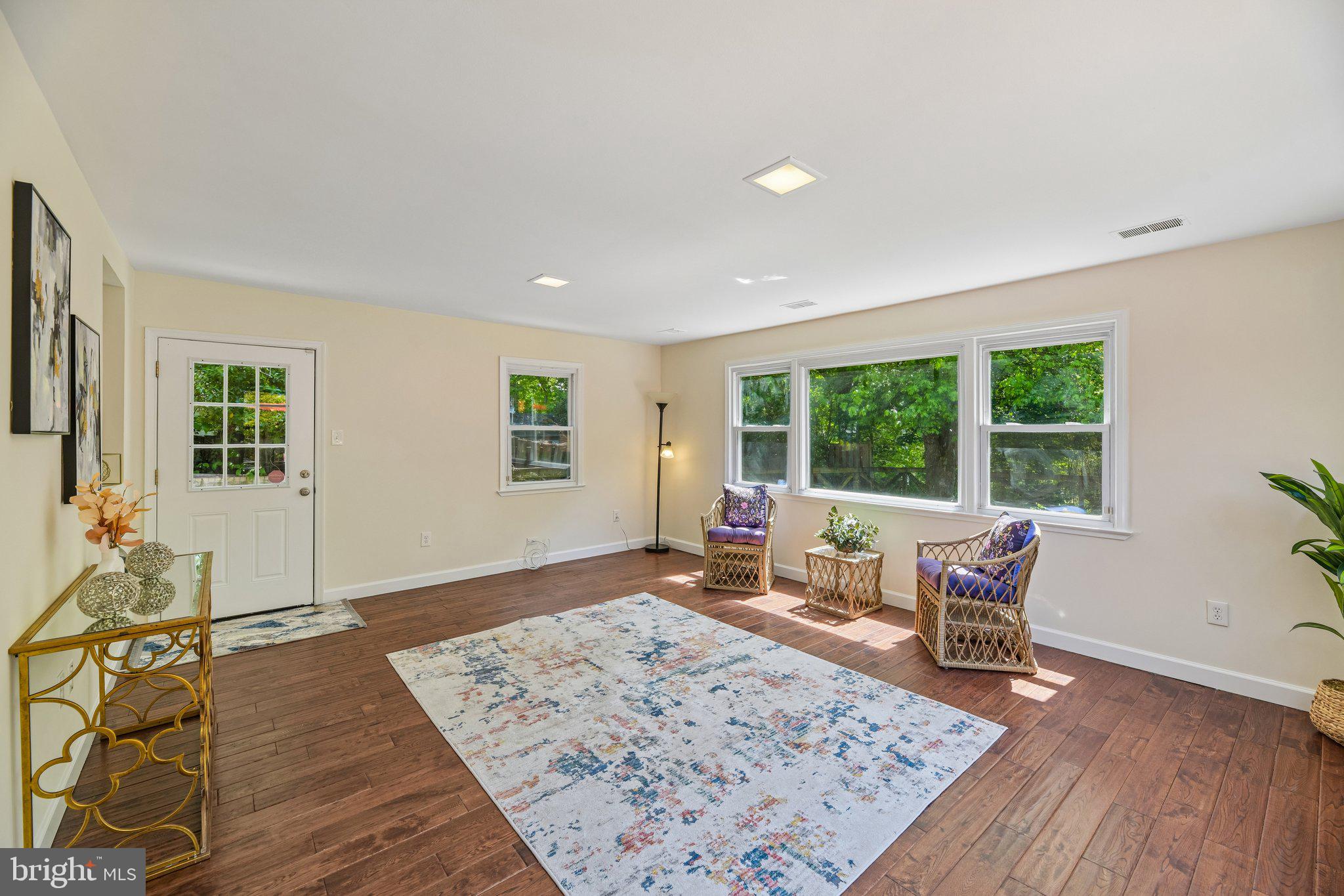 31 South Edison Street Arlington, VA 22204 - Photo 44 of 60 a living room with furniture and a wooden floor