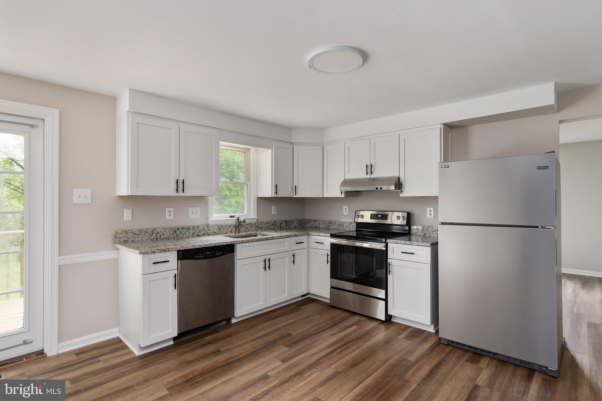 9613 Routts Hill Road Warrenton, VA 20186 - Photo 2 of 63 brand new kitchen!