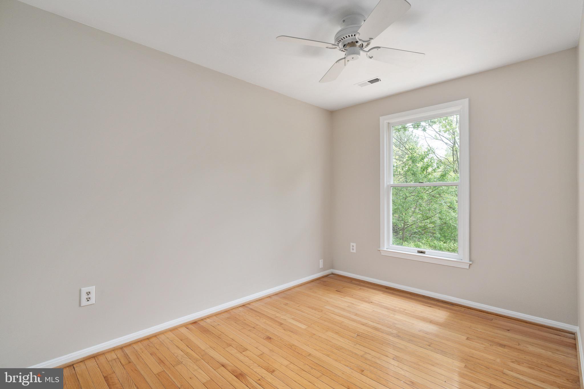 9613 Routts Hill Road Warrenton, VA 20186 - Photo 30 of 63 upstairs bedroom