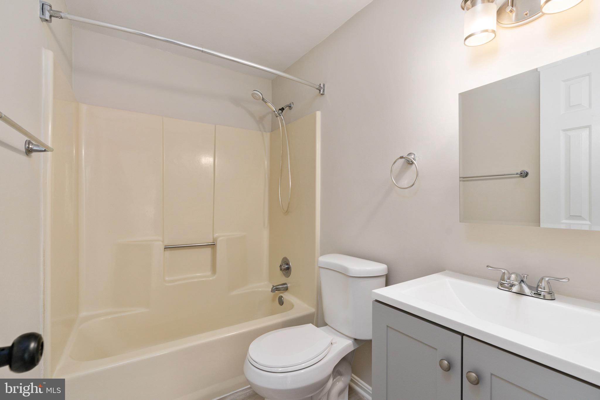 9613 Routts Hill Road Warrenton, VA 20186 - Photo 38 of 63