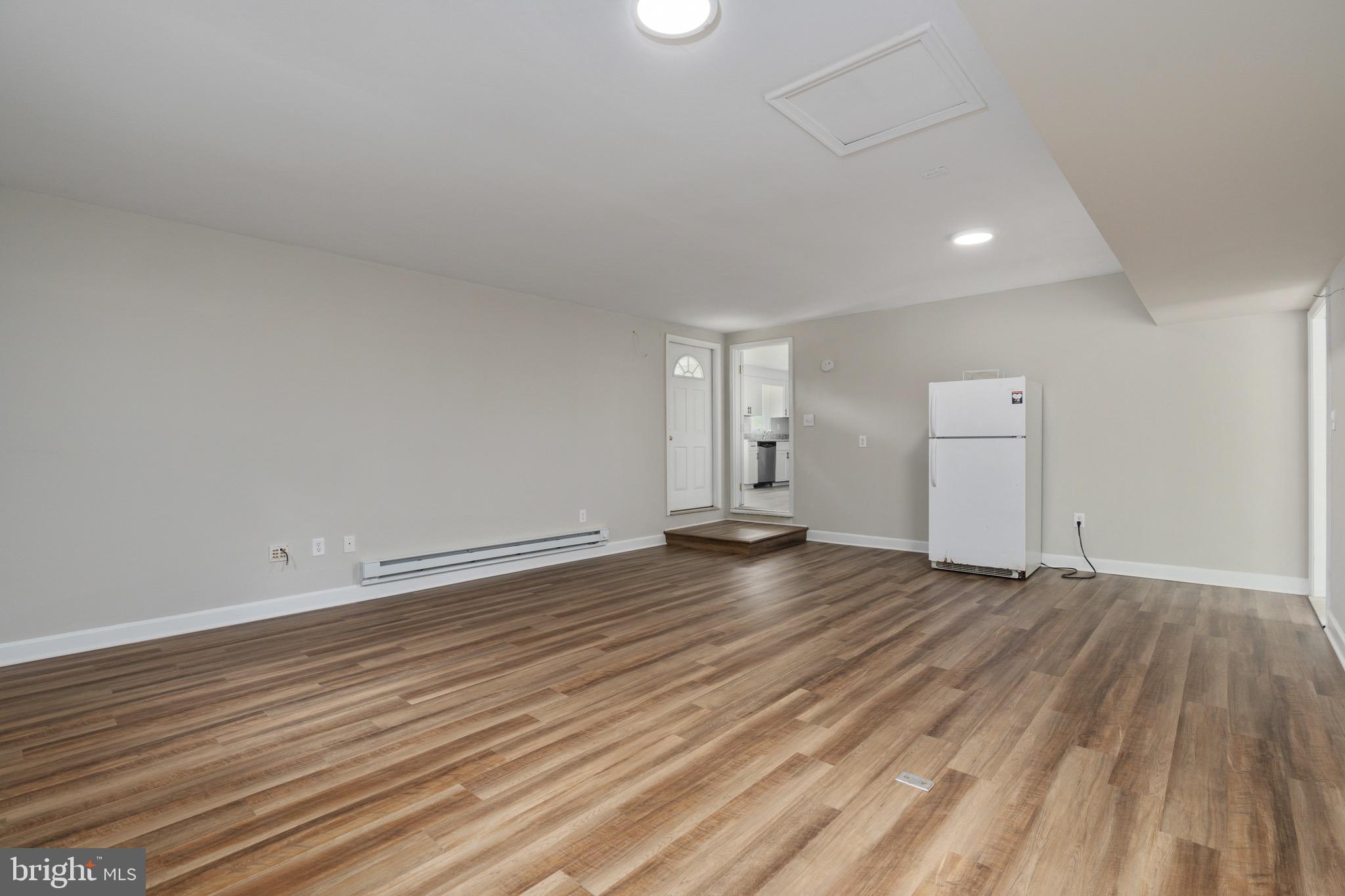 9613 Routts Hill Road Warrenton, VA 20186 - Photo 49 of 63 garage Man cave/family room