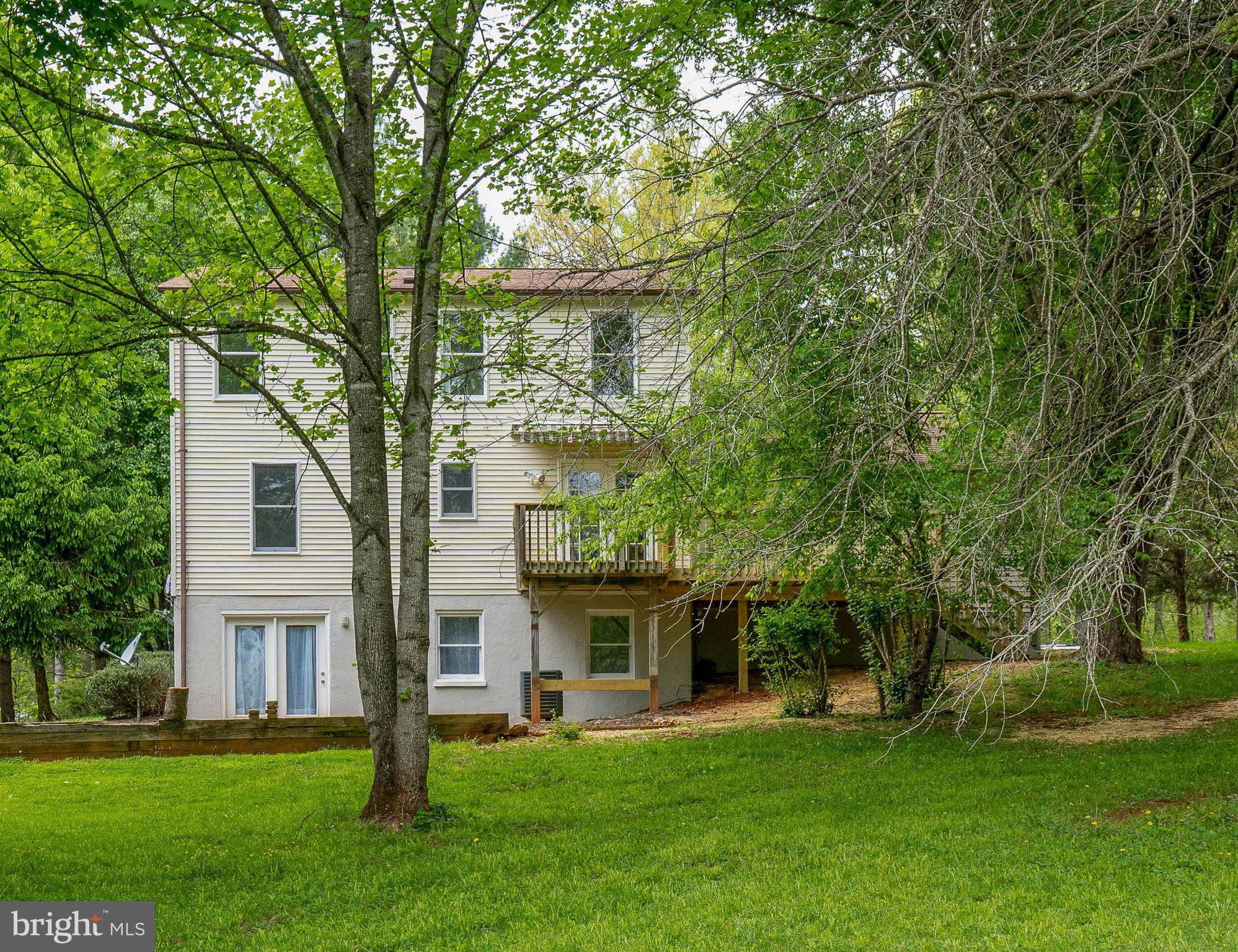 9613 Routts Hill Road Warrenton, VA 20186 - Photo 5 of 63 recently professional landscaping/seeding