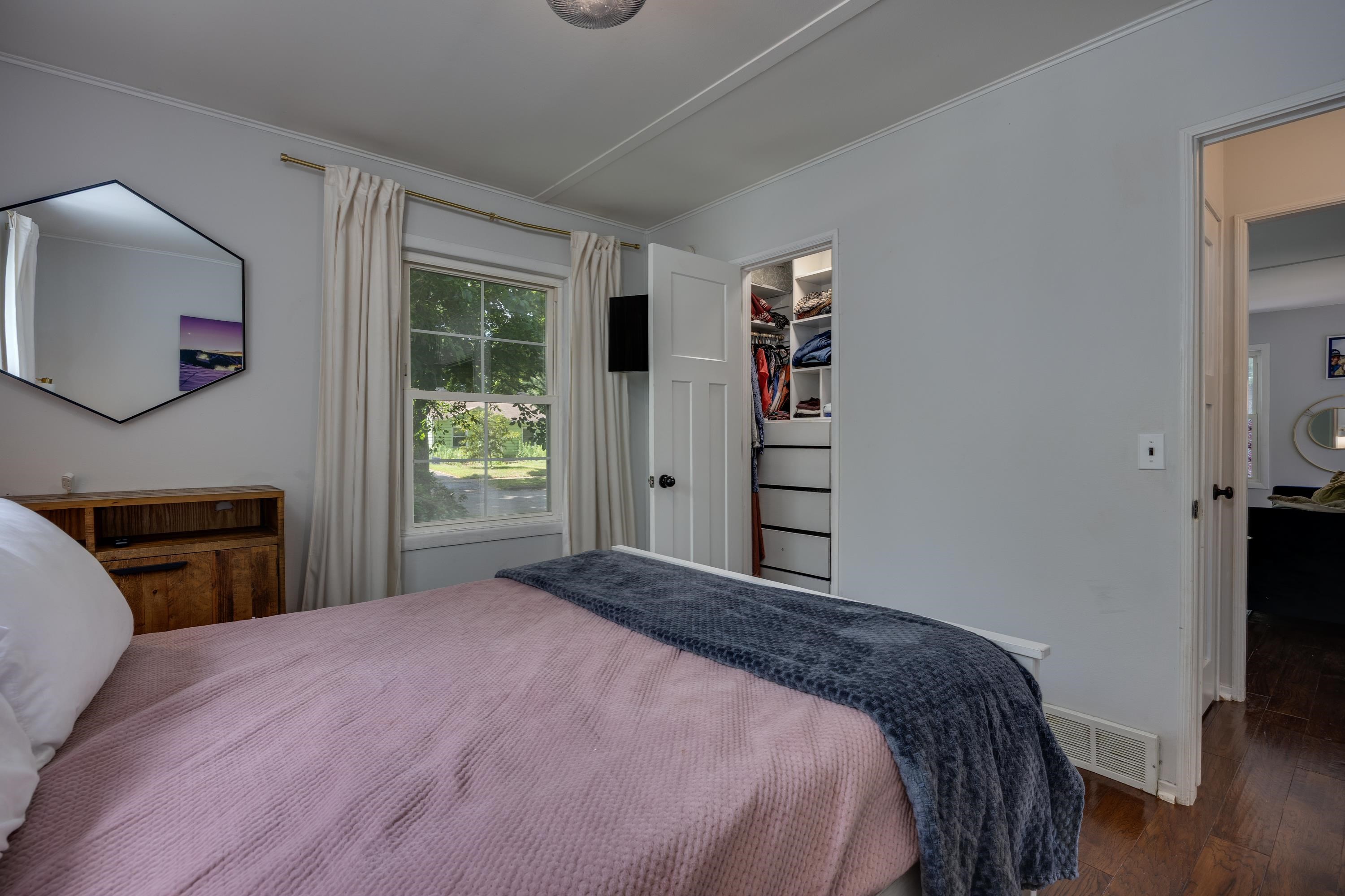 3744 Sargent Street Madison, WI 53714 - Photo 16 of 28