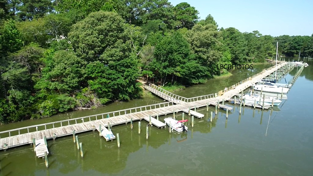 88-89 Rogue Road, Unit 8889 Cape Charles, VA 23310 - Photo 10 of 22