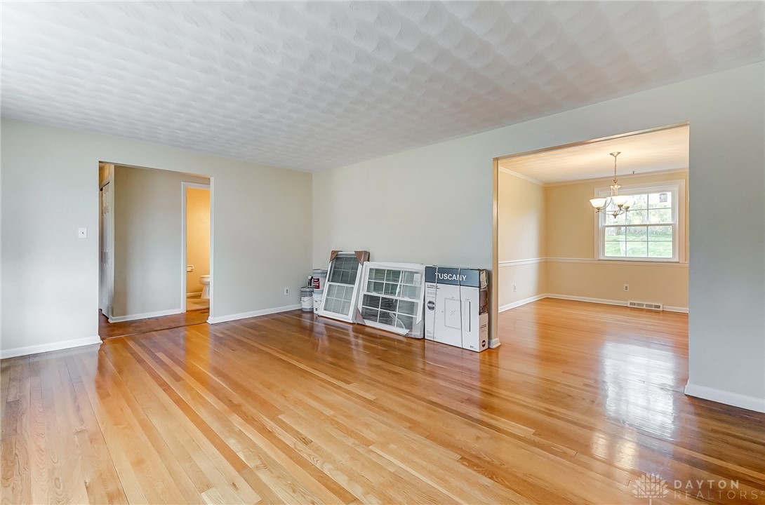 1013 Rio Lane Kettering, OH 45429 - Photo 11 of 59 Gallery Image 11