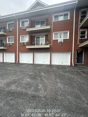 $122,900 | 4752 West 101st Street, Unit 6C, Oak Lawn, IL 60453