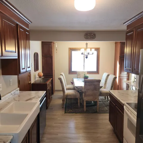 $354,900 | 5963 Oakwood Manor Northeast, Fridley, MN 55432