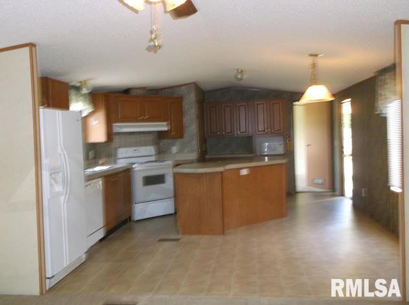 36 East Glendale Road Simpson, IL 62985 - Photo 3 of 8 Gallery Image 3
