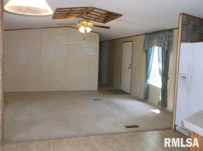 36 East Glendale Road Simpson, IL 62985 - Photo 7 of 8 Gallery Image 7