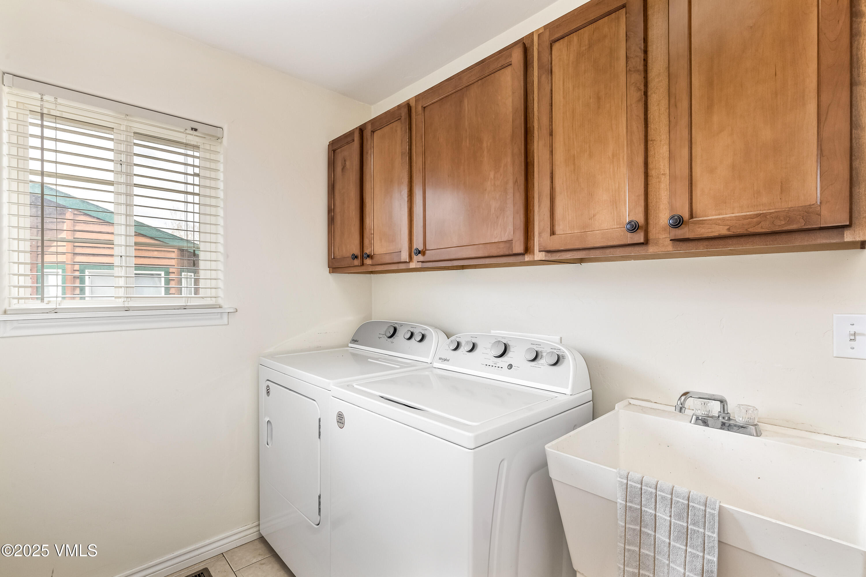 15 Spring Buck Road Gypsum, CO 81637 - Photo 22 of 29 Laundry