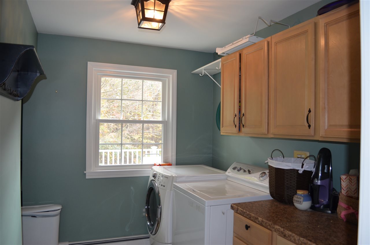 37 Ledgewood Road Bedford, NH 03110 - Photo 20 of 29