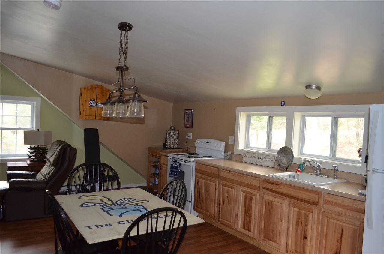 37 Ledgewood Road Bedford, NH 03110 - Photo 21 of 29