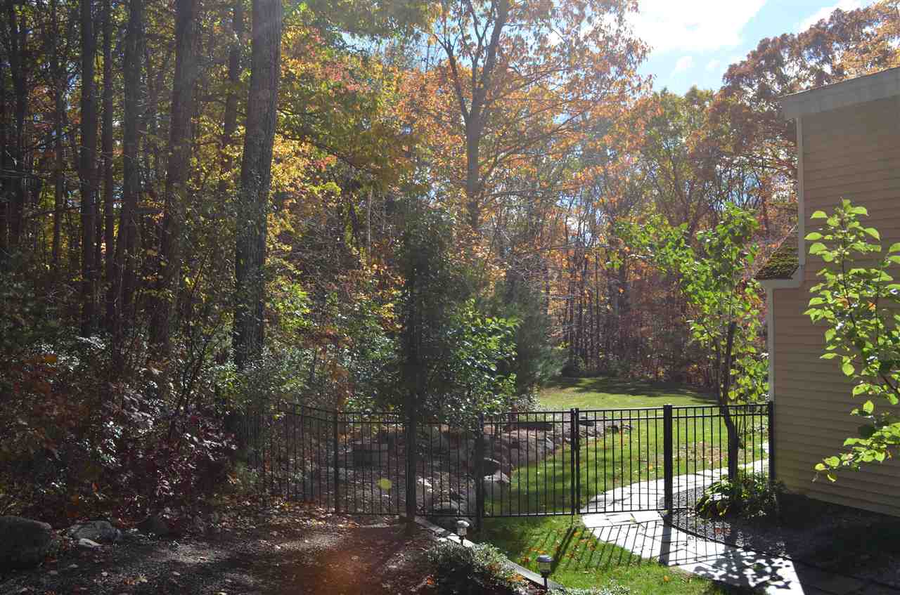 37 Ledgewood Road Bedford, NH 03110 - Photo 5 of 29