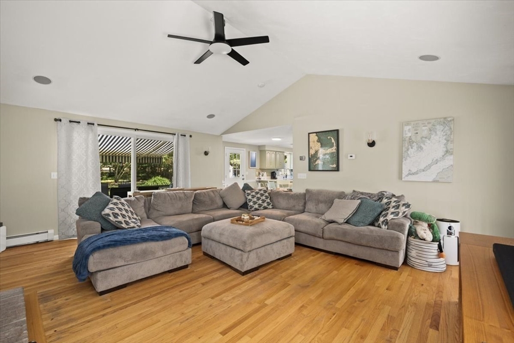 136 Paradise Lane Rochester, MA 02770 - Photo 14 of 40