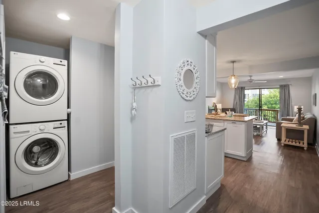 $315,000 | 1 Cedar Reef, Unit F102, Harbor Island, SC 29920