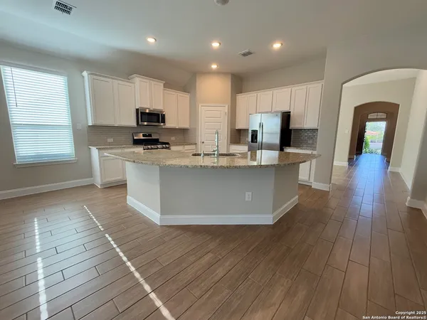 $2,475 | 13214 Lattigo Bend, San Antonio, TX 78245