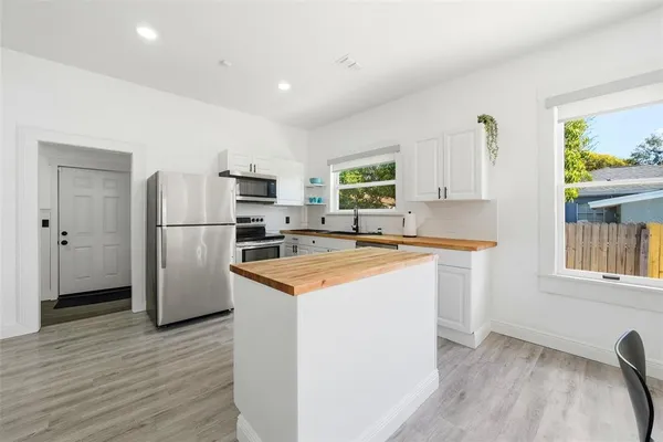 $345,000 | 1024 East 19th Avenue, Tampa, FL 33605