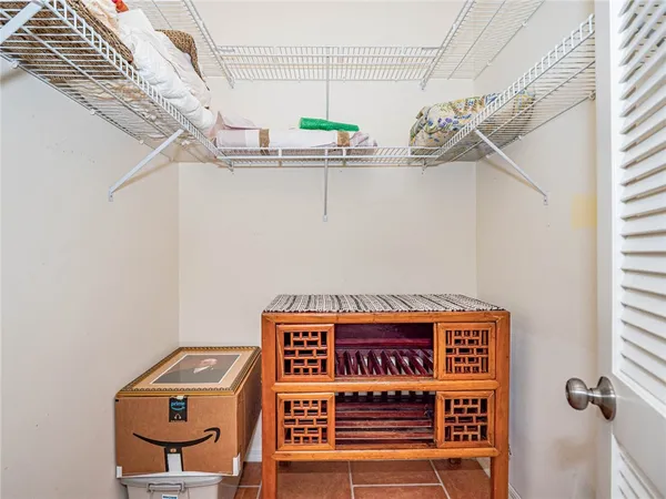 $2,000 | 5060 Harmony Circle, Unit 307, Vero Beach, FL 32967