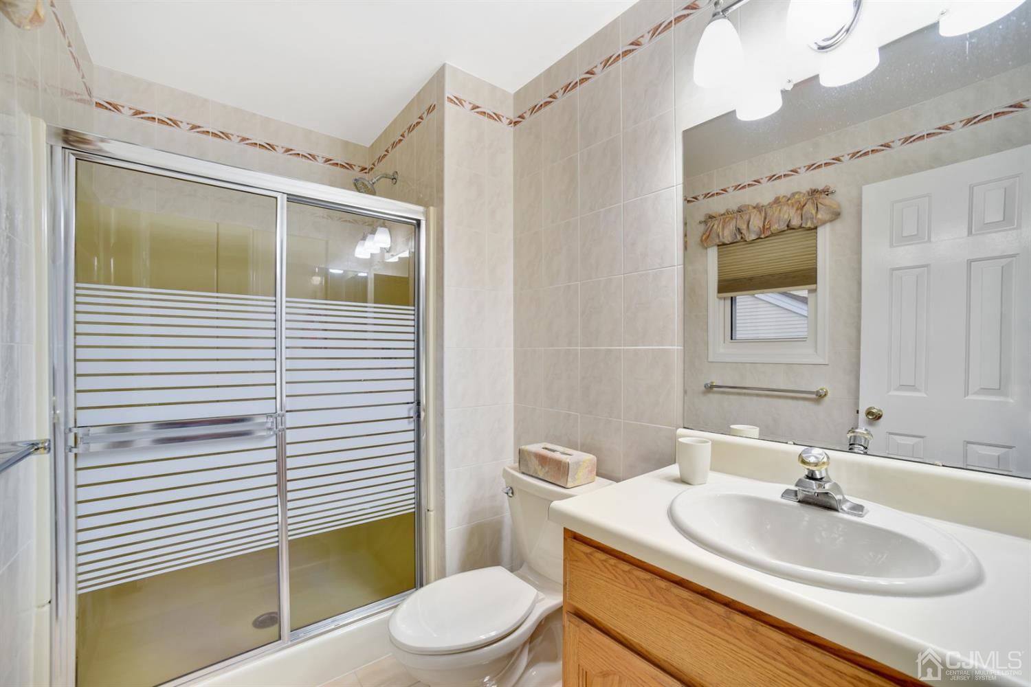 62 Rice Run East Brunswick, NJ 08816 - Photo 15 of 24 Gallery Image 15