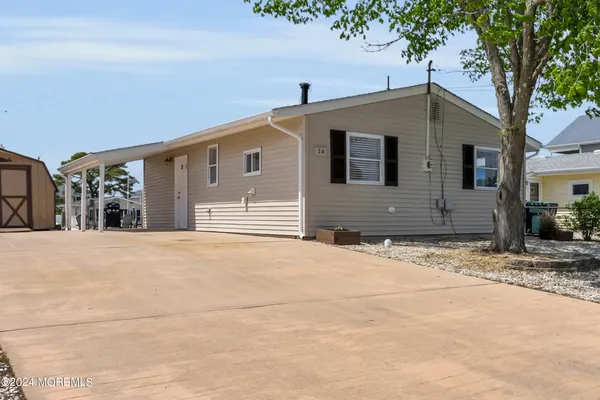 $2,350 | 26 South Spinnaker Drive, Little Egg Harbor, NJ 08087