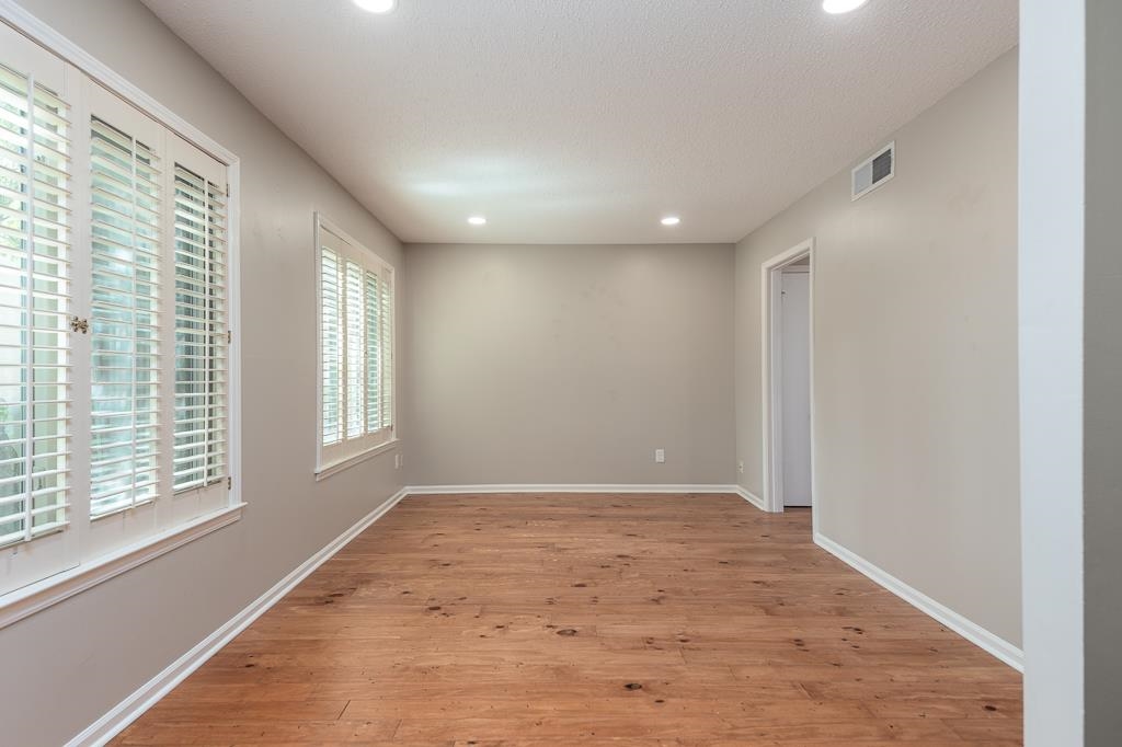 873 South Yates Road, Unit 1 Memphis, TN 38120 - Photo 5 of 32
