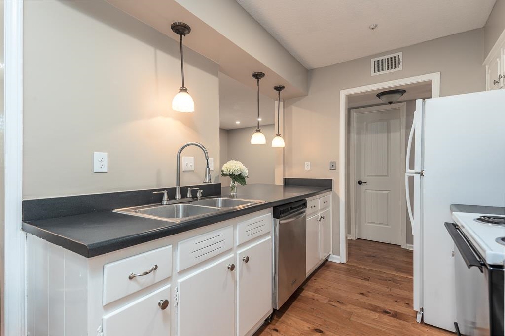873 South Yates Road, Unit 1 Memphis, TN 38120 - Photo 10 of 33 Gallery Image 10