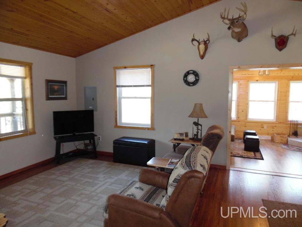 W7729 Black Sam Road Amberg, WI 54102 - Photo 11 of 35 Gallery Image 11