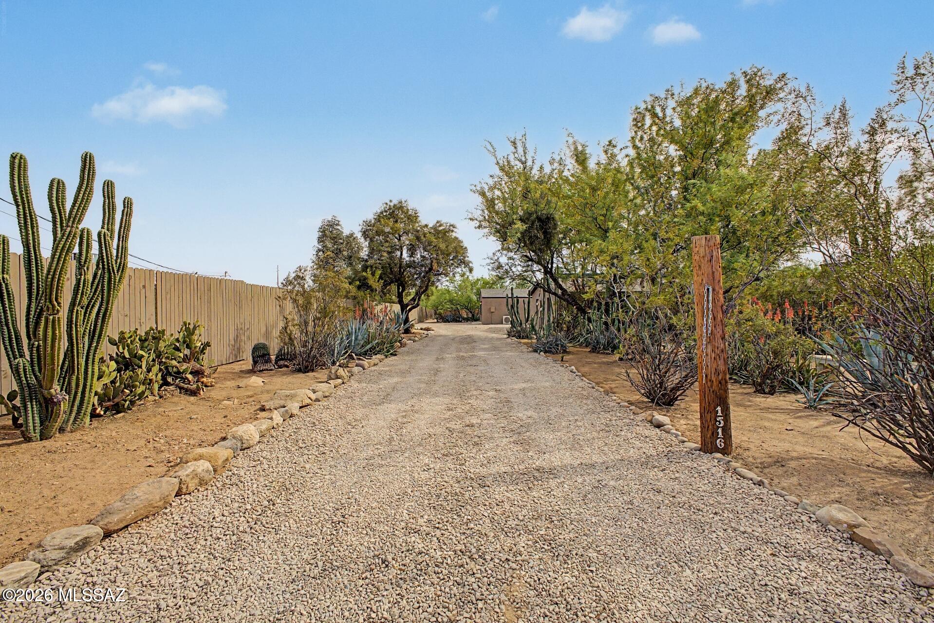1514 East Lind Road Tucson, AZ 85719 - Photo 45 of 51