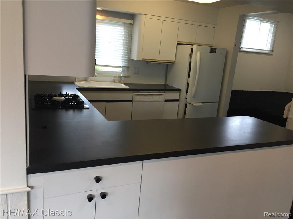 30012 Briarton Street Farmington, MI 48331 - Photo 25 of 48