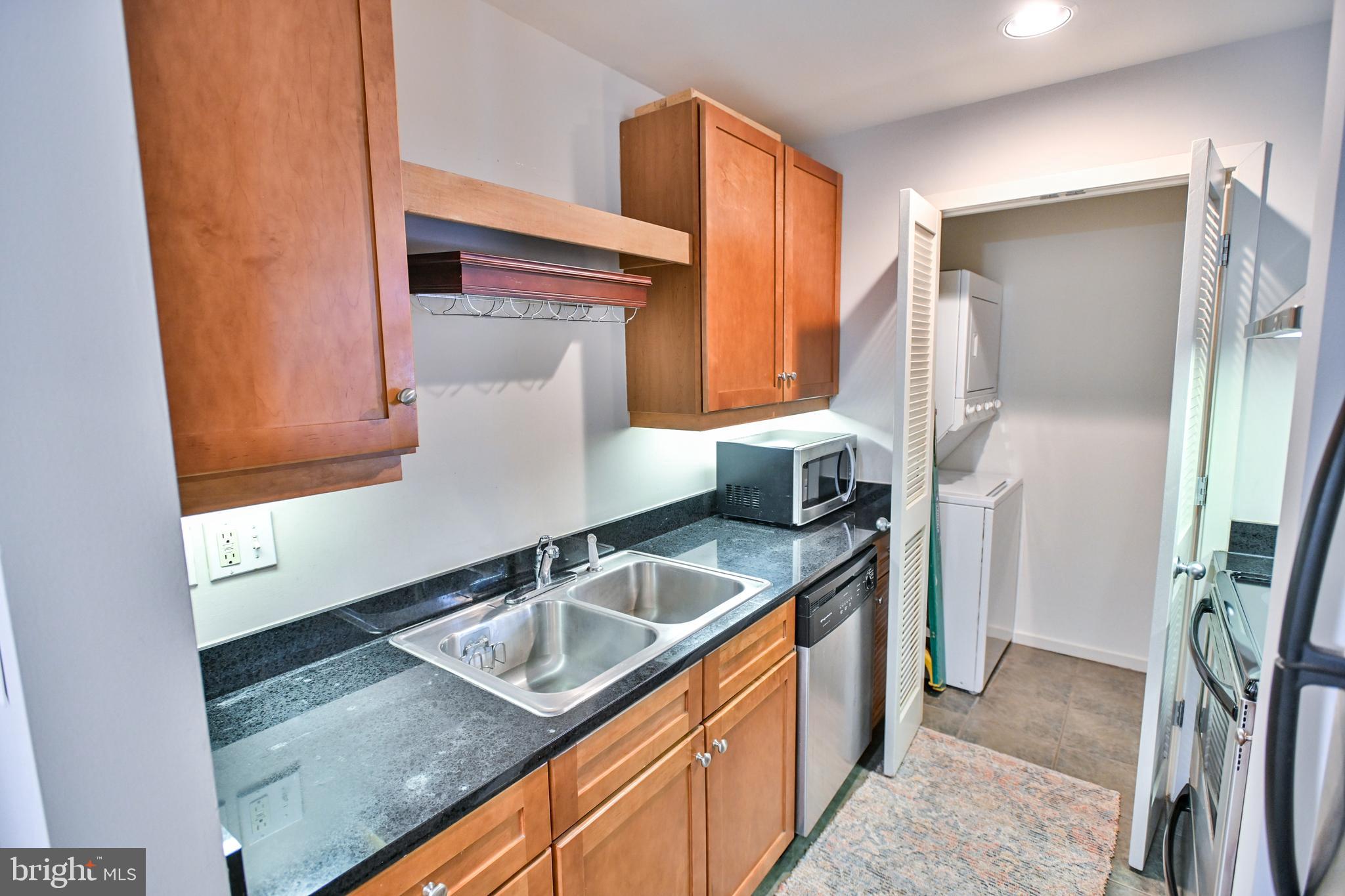 1211 Light Street, Unit 208 Baltimore, MD 21230 - Photo 17 of 42