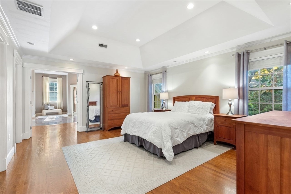 31 Lawson Road Winchester, MA 01890 - Photo 18 of 34